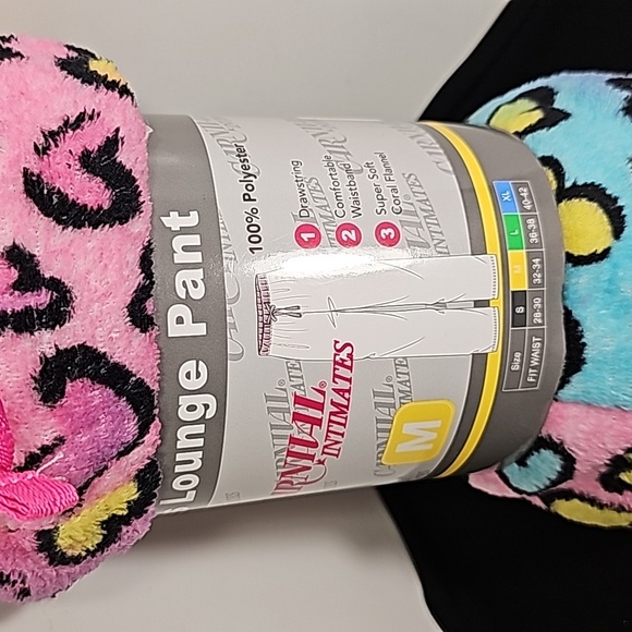 Carnival NWT Intimates, Medium, Ladies Lounge Pants, Multi-Color, Hearts - Picture 3 of 8